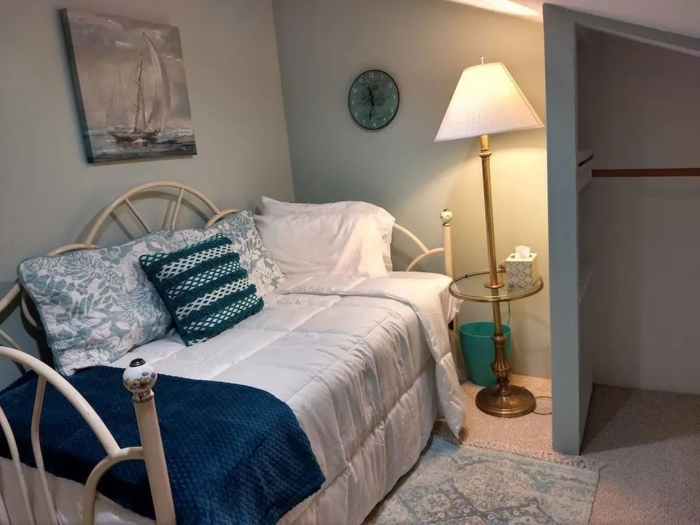 Beaver Lake Heavenly Hideaway B&B