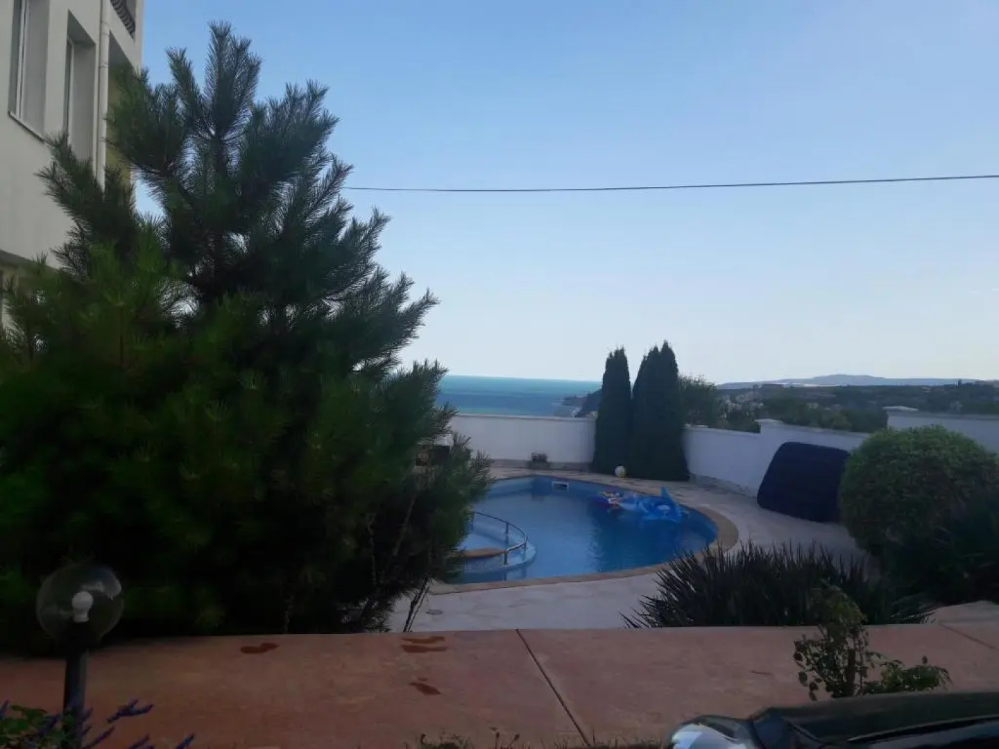 Villa Byala Grape House