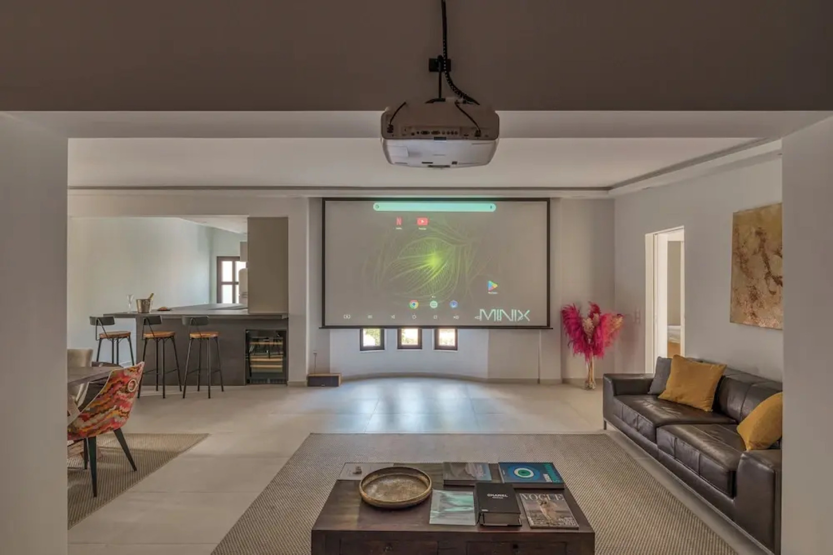 Alimos Luxury 3Bd w Outdoor Jacuzzi