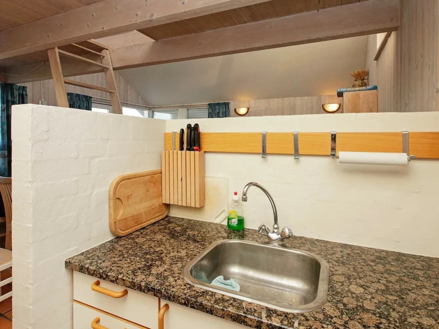 Vibrant Holiday Home in Munkebo near Sea