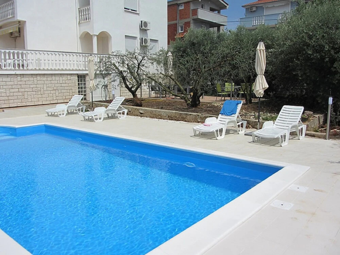 Apartments Estera