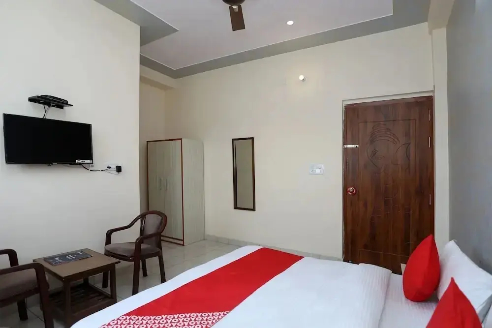 Shree Ram Palace By OYO Rooms