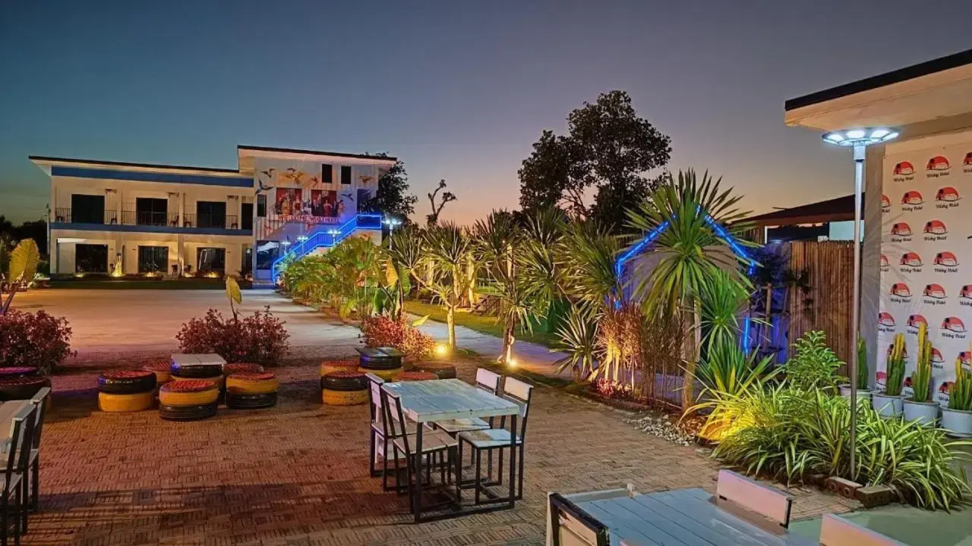 Wixky hotel