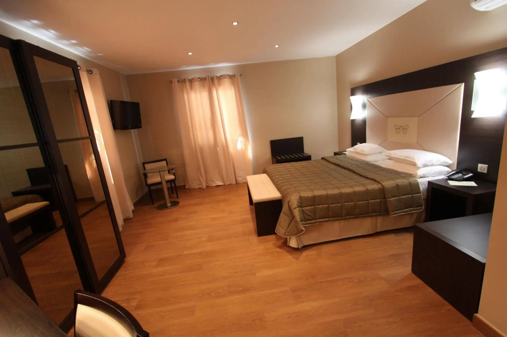 Hôtel Chez Charles
