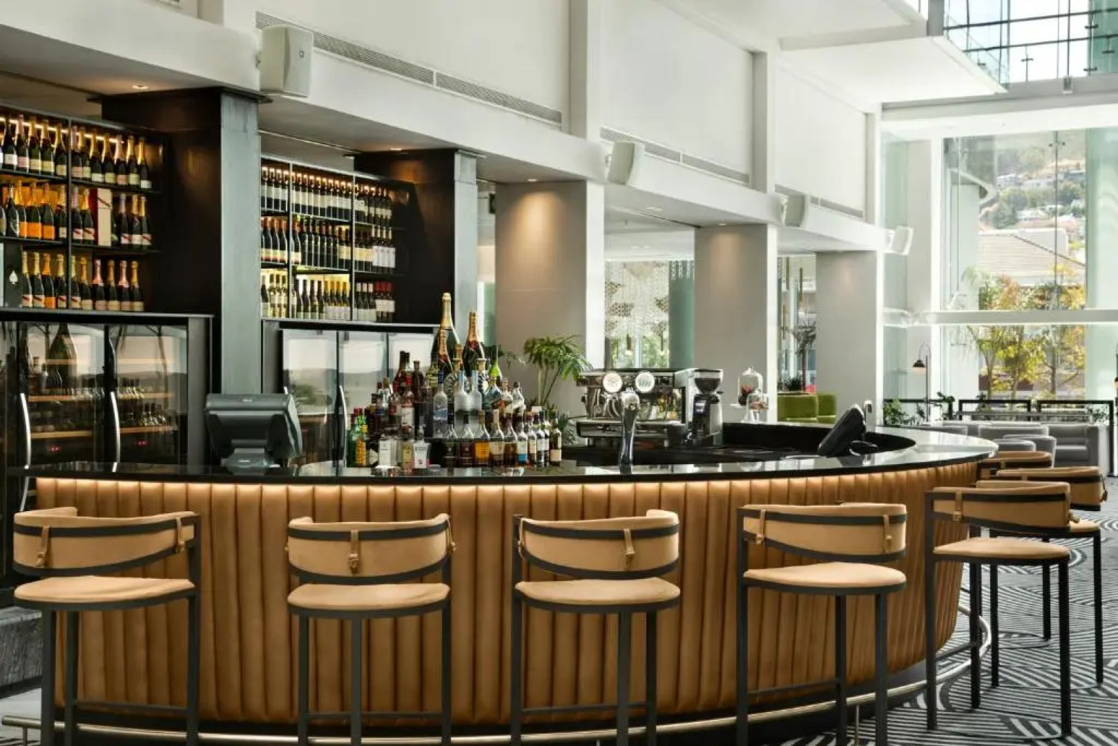 The Capital 15 on Orange Hotel & Spa