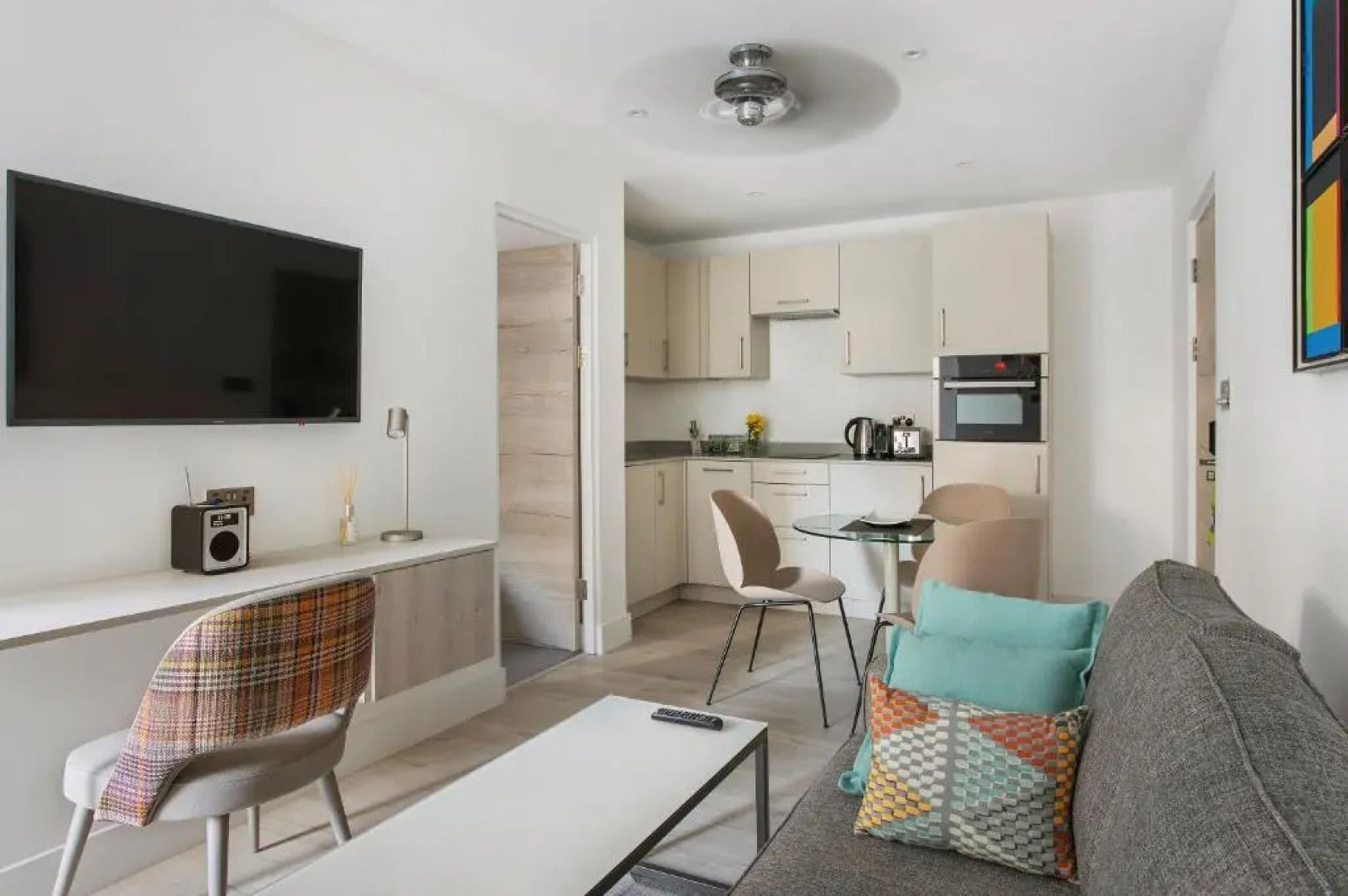 Q Square by Supercity Aparthotels