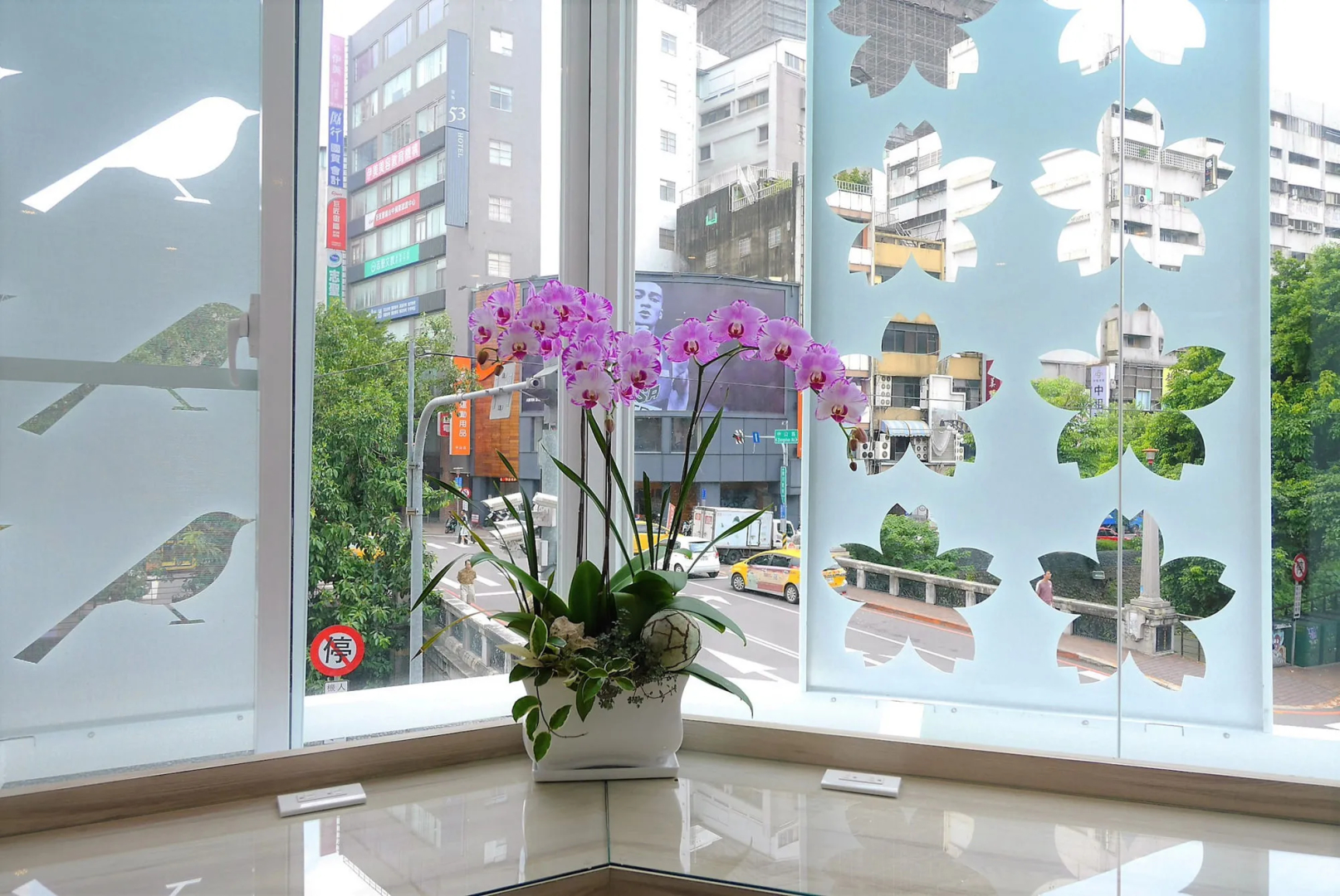 SSBHotel - Shin Sei Bashi