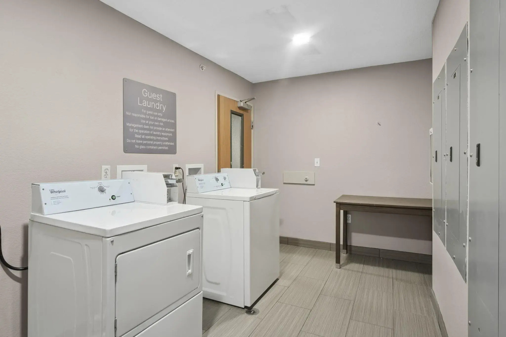 Sonesta Essential Hotels & Suites Kansas City/Blue Springs