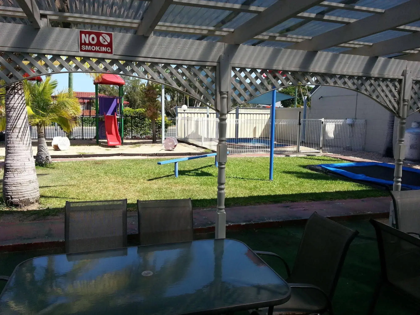 Tropic Coast Motel