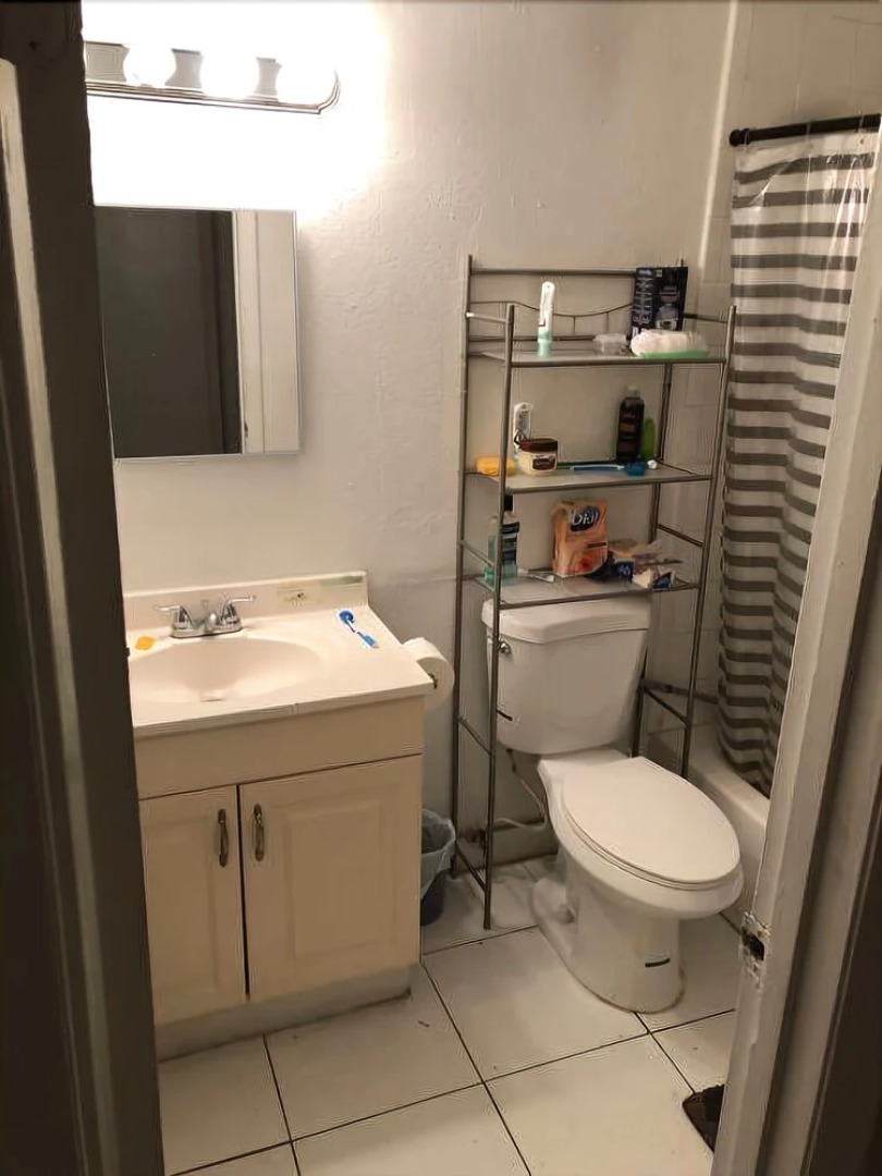 Lauderdale Lakes Getaway