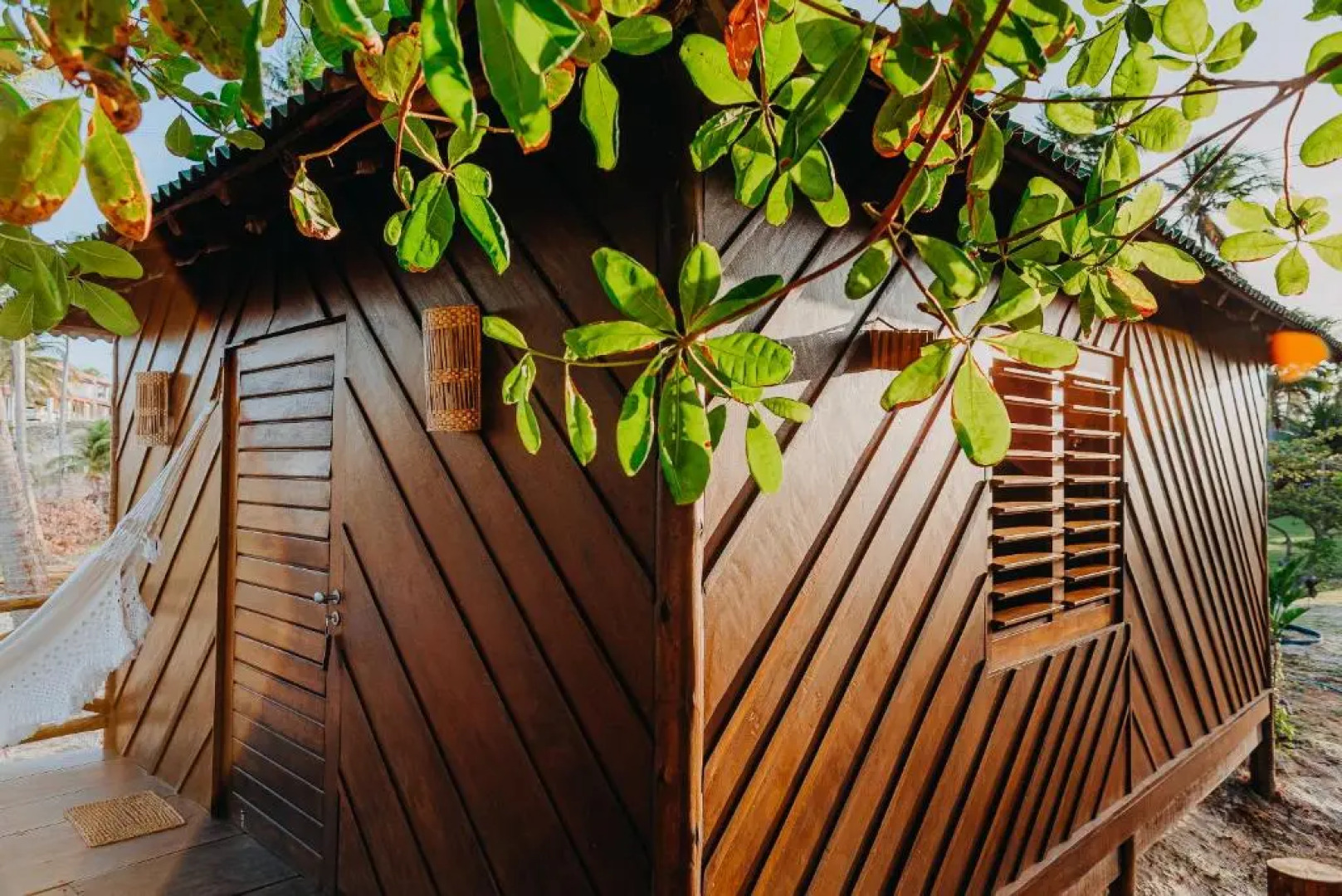 Praia da Baleia !! Encantador Chalé