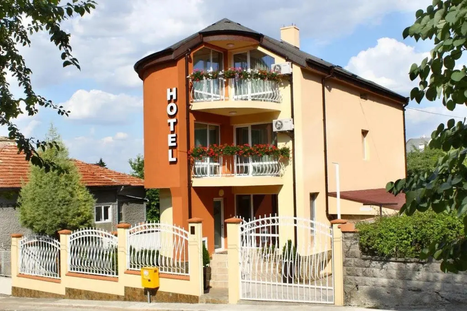 Zoti Hotel