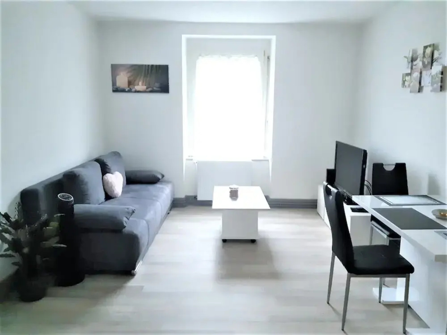 Comfort Stay Basel Airport 2A46