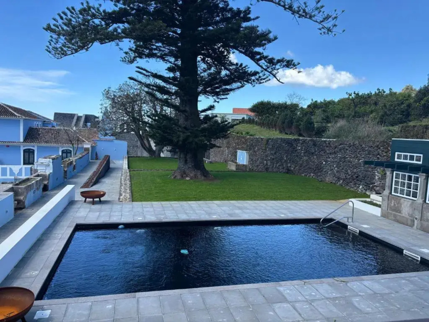 Azores Book Hotel