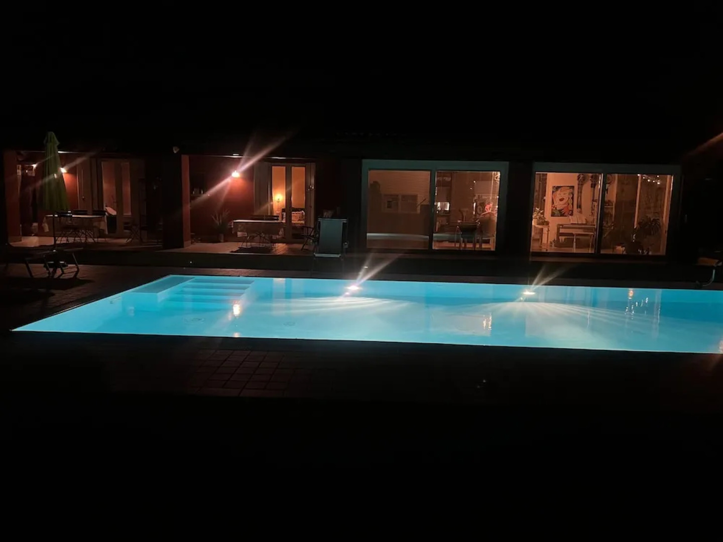 Room in Studio - Studio Apartment With Kitchen in one Room