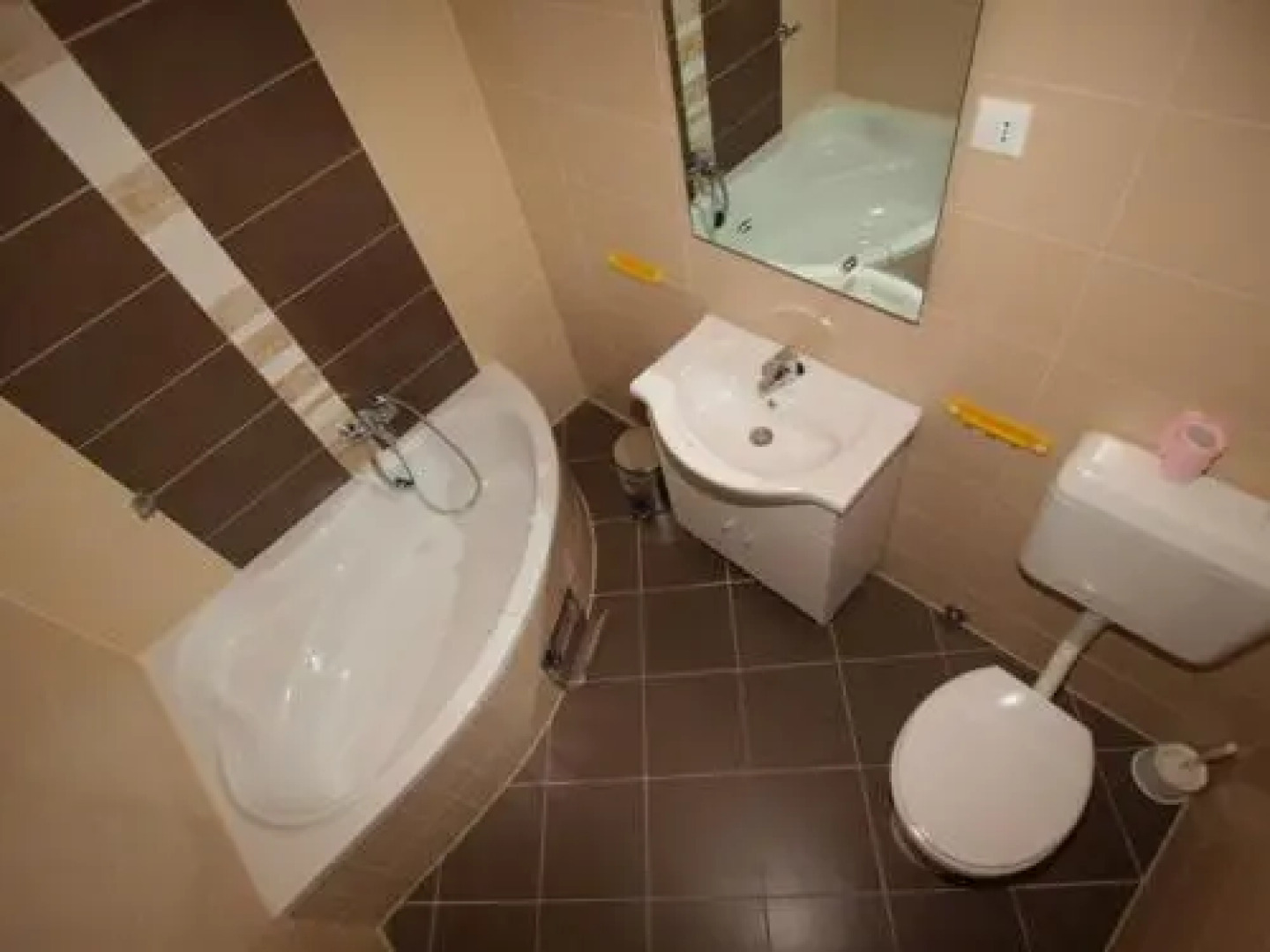 Apartments Nešić Peroj