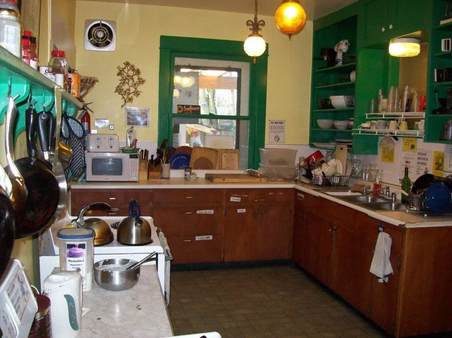 HI - Portland Hawthorne District Hostel