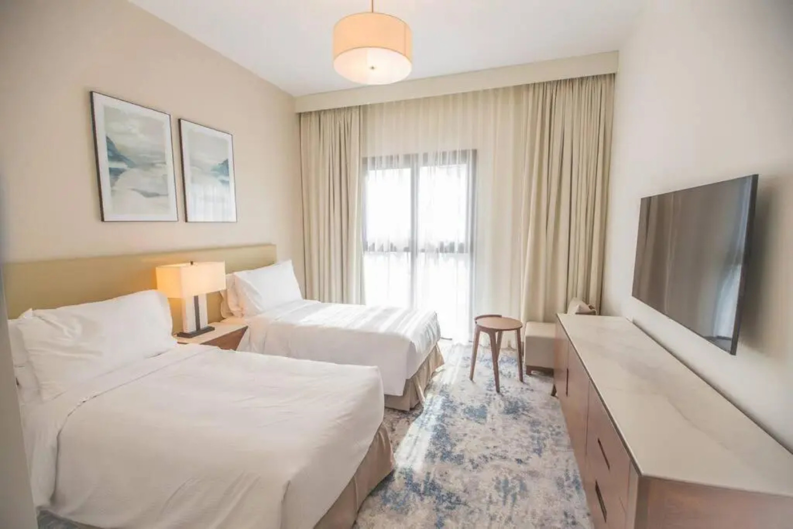 Luxurious 5 Bedroom Apartment - Full Ocean view