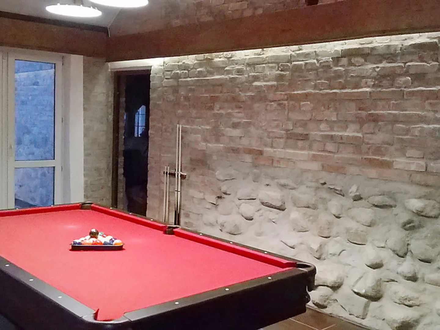 House Angelino Anielino