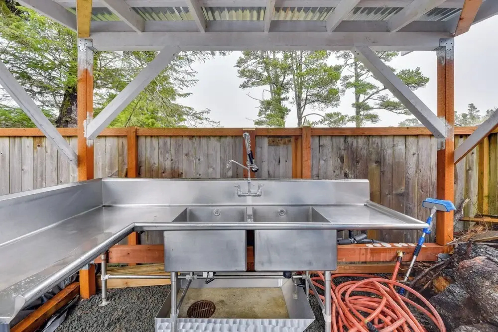 Westport Home w/ Hot Tub: 2 Blocks to Beach!