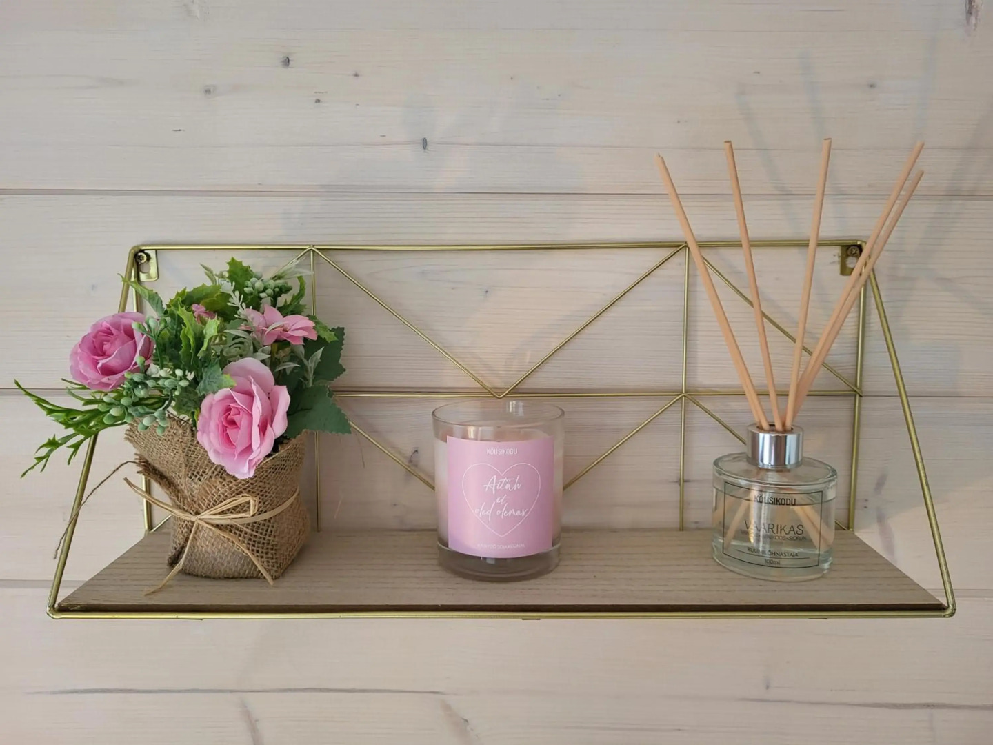 Tiny house near Viljandi lake