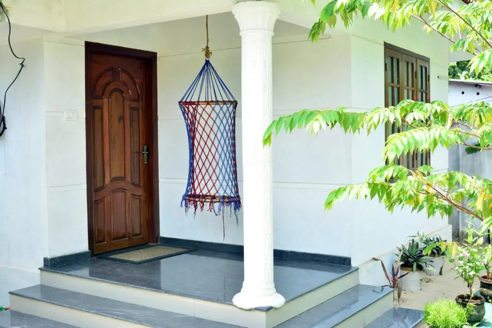 Sea Breeze Beach Home Stay