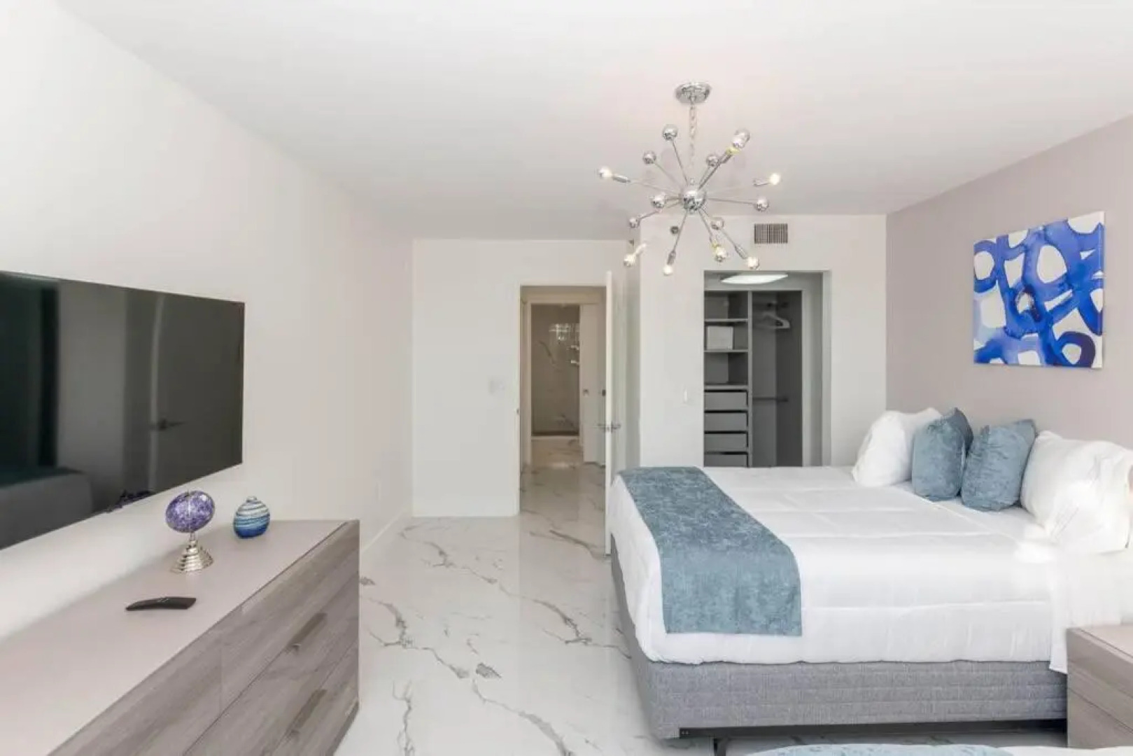 Yacht Club at Aventura Lux 2 Bed 2 Bath Brand New 2021