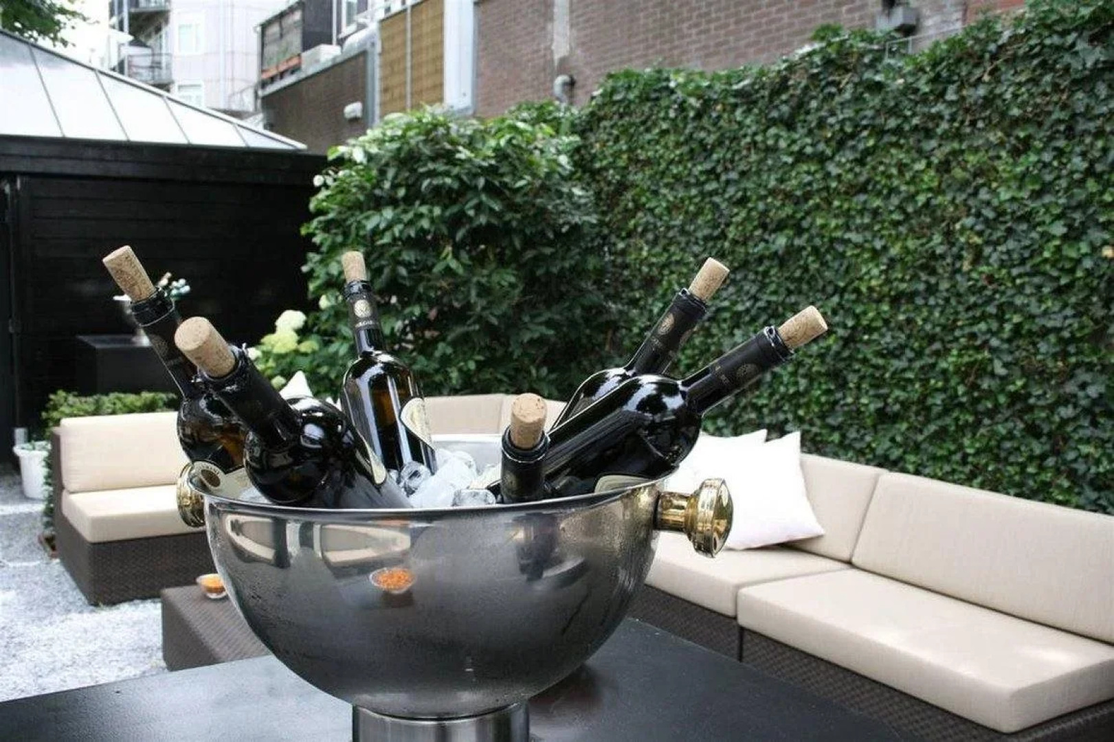 S&A Vondel Park Hotel