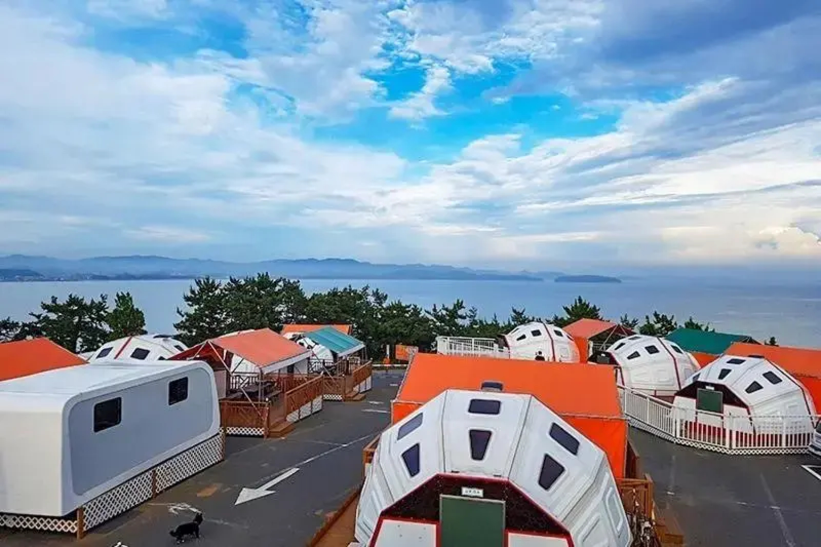 Seocheon Beach Glamping