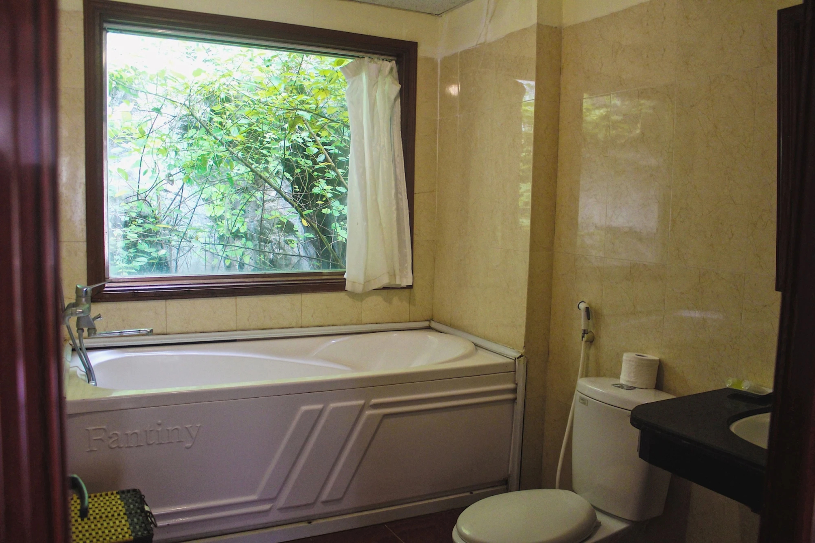 Mua Caves Ecolodge