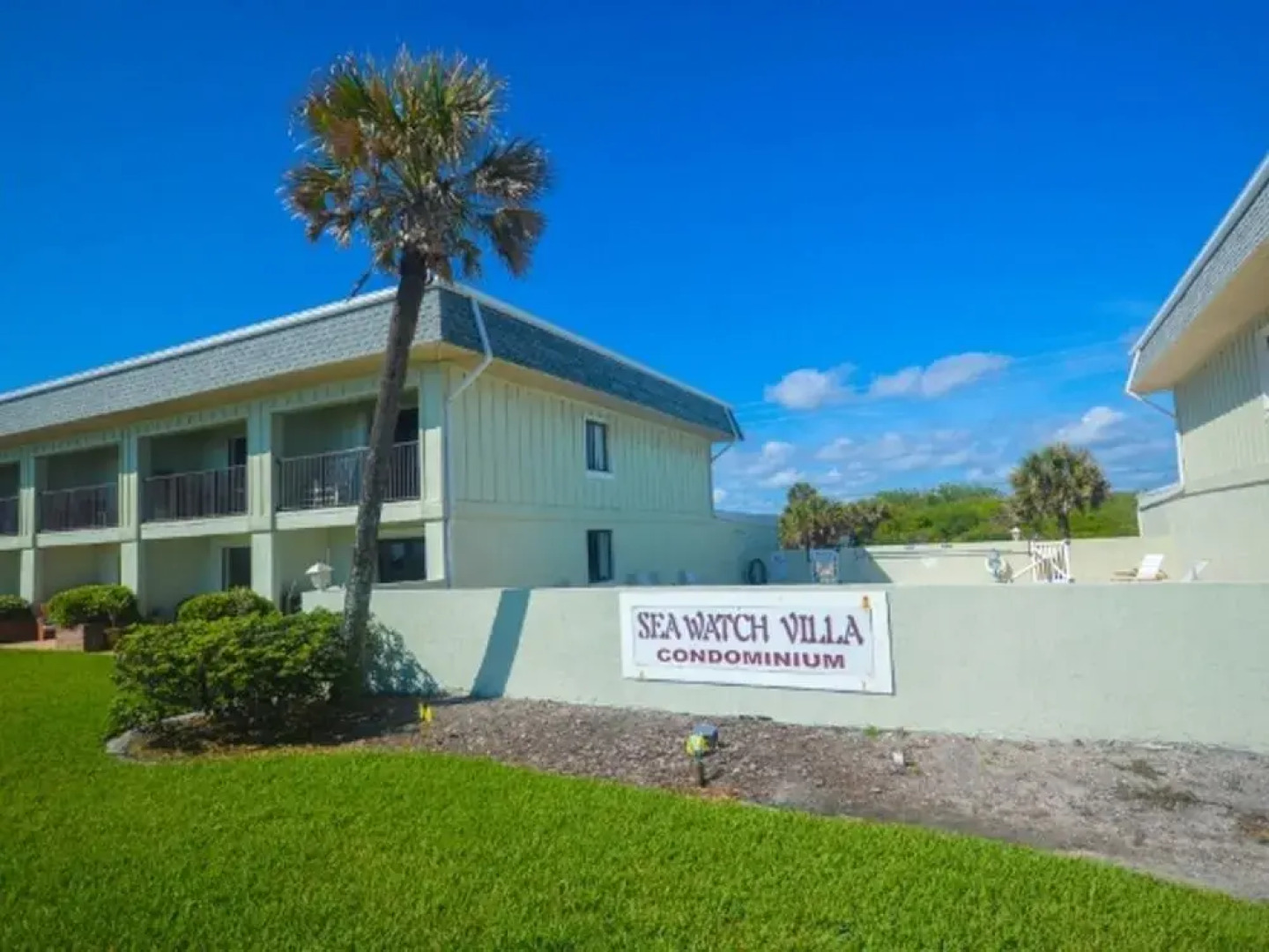 Sea Watch Villa 1790 by RedAwning