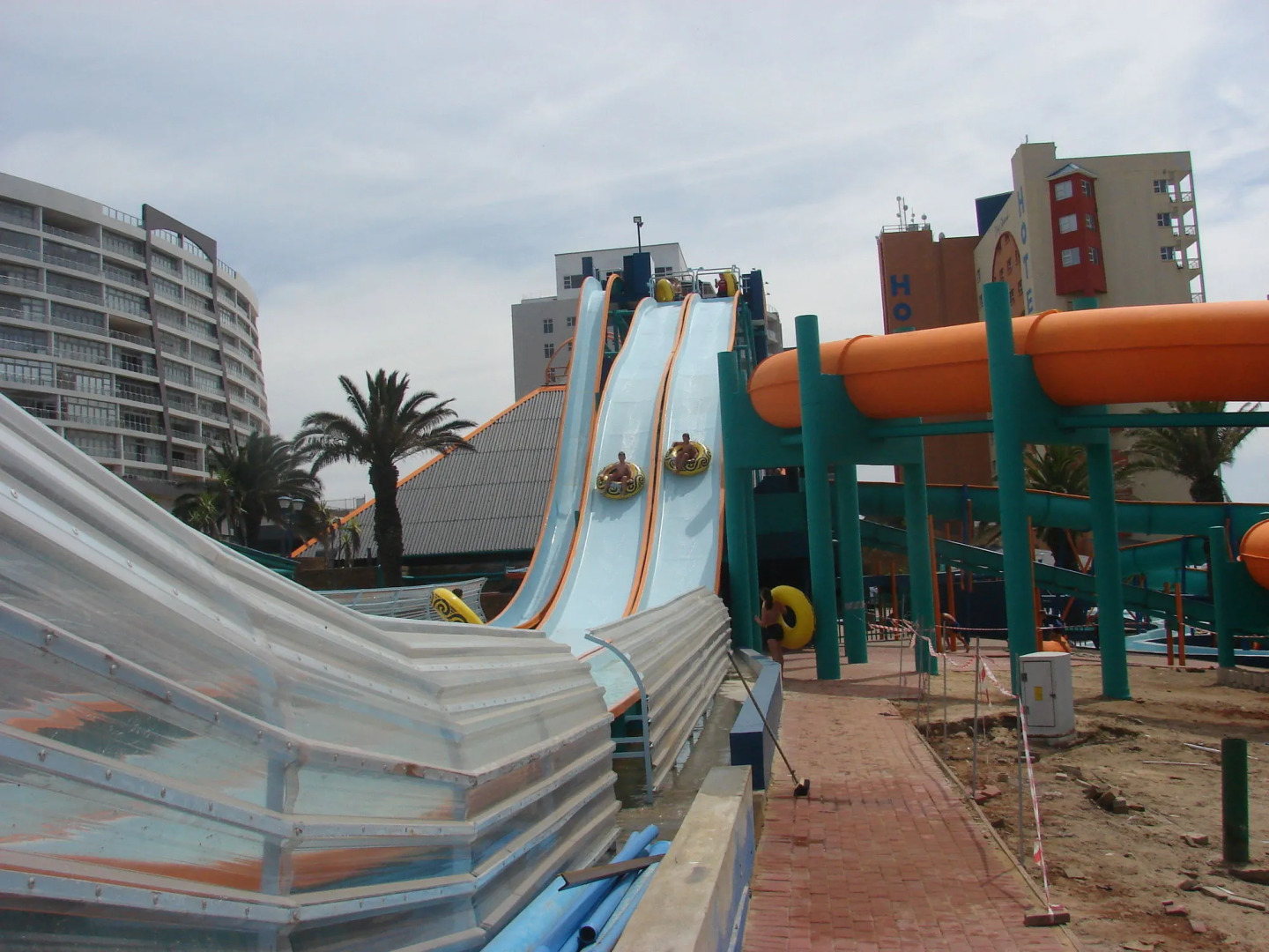 Vista Bonita Apartments