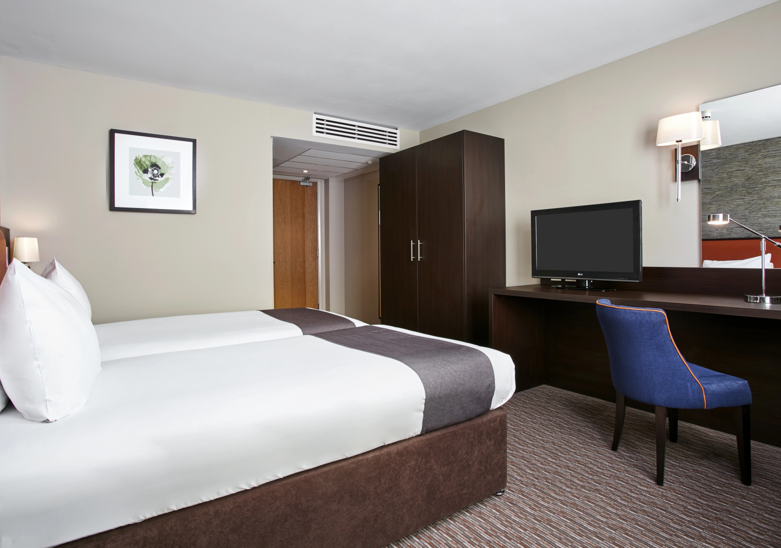 Holiday Inn Belfast City Centre by IHG