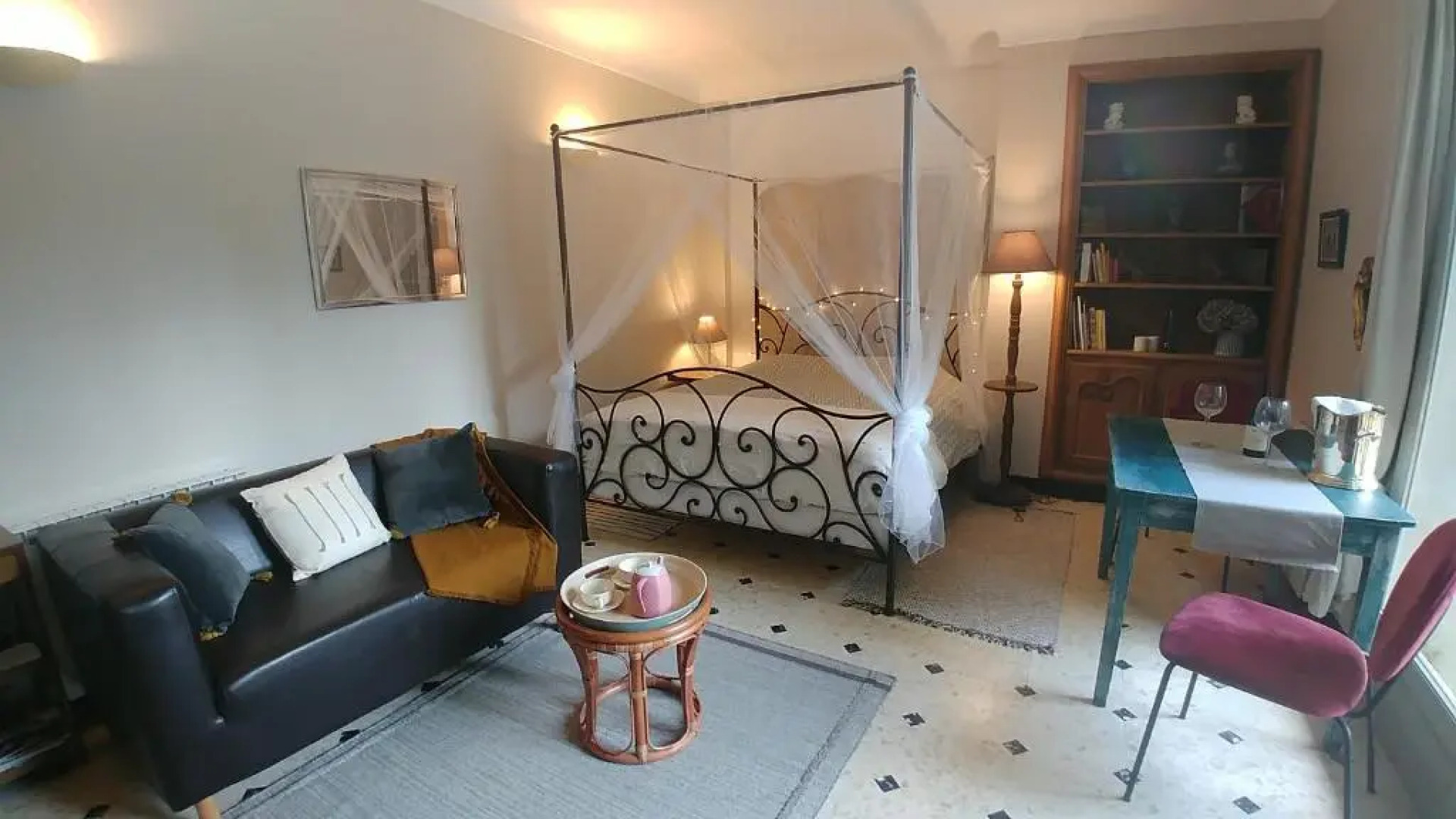 Charmant Studio a Nyons.