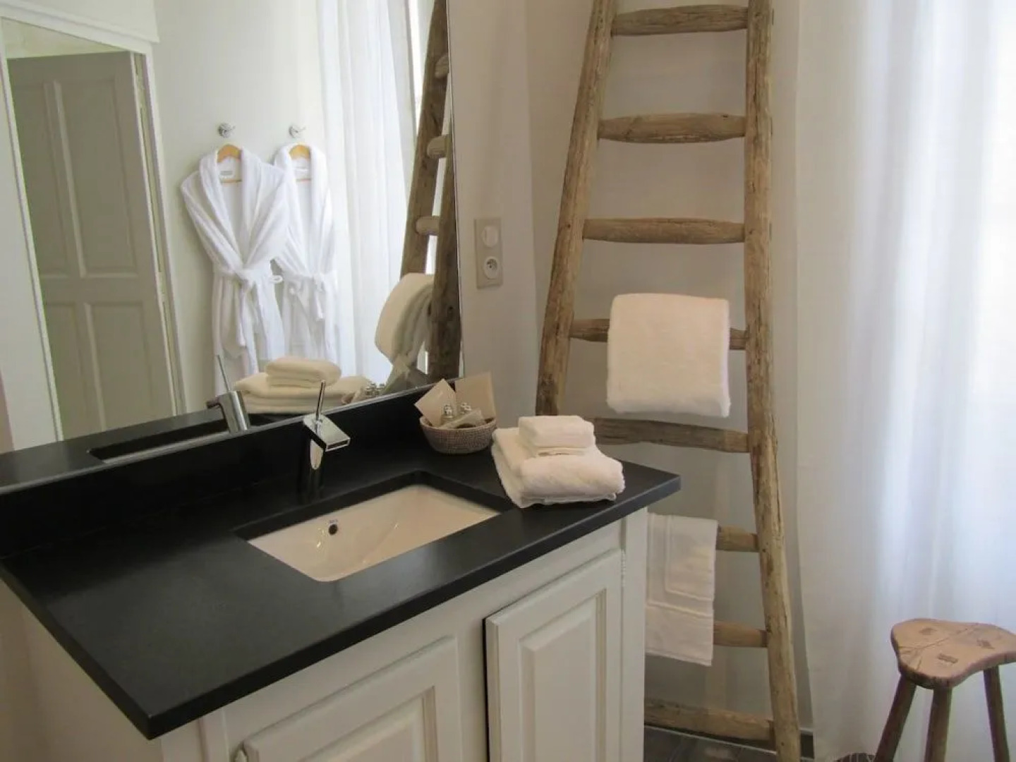 N°15 Les Confidences - Chambres D'hôtes