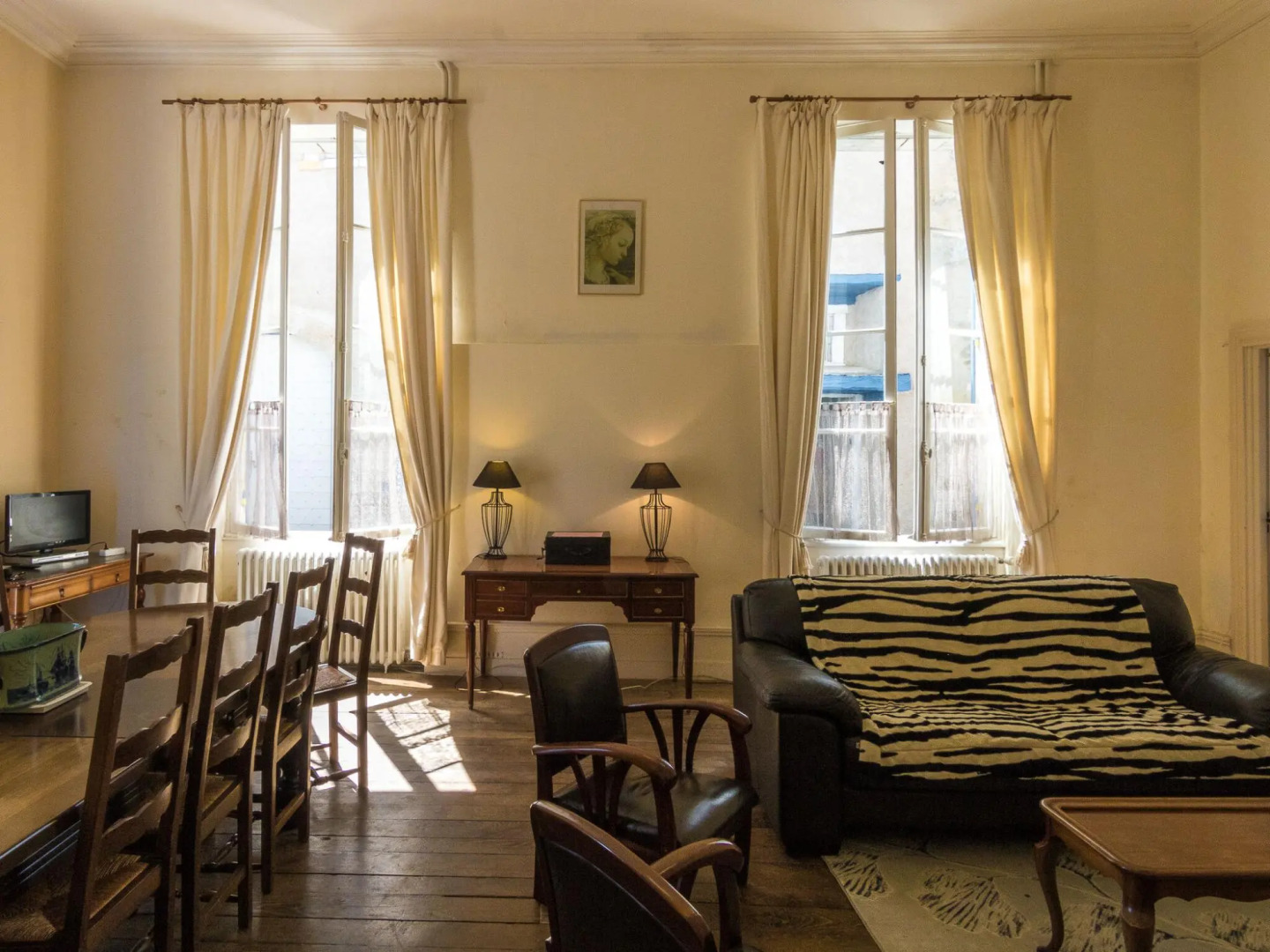 Holliday Home in a Beautiful Chateau With Pool and Restaurant