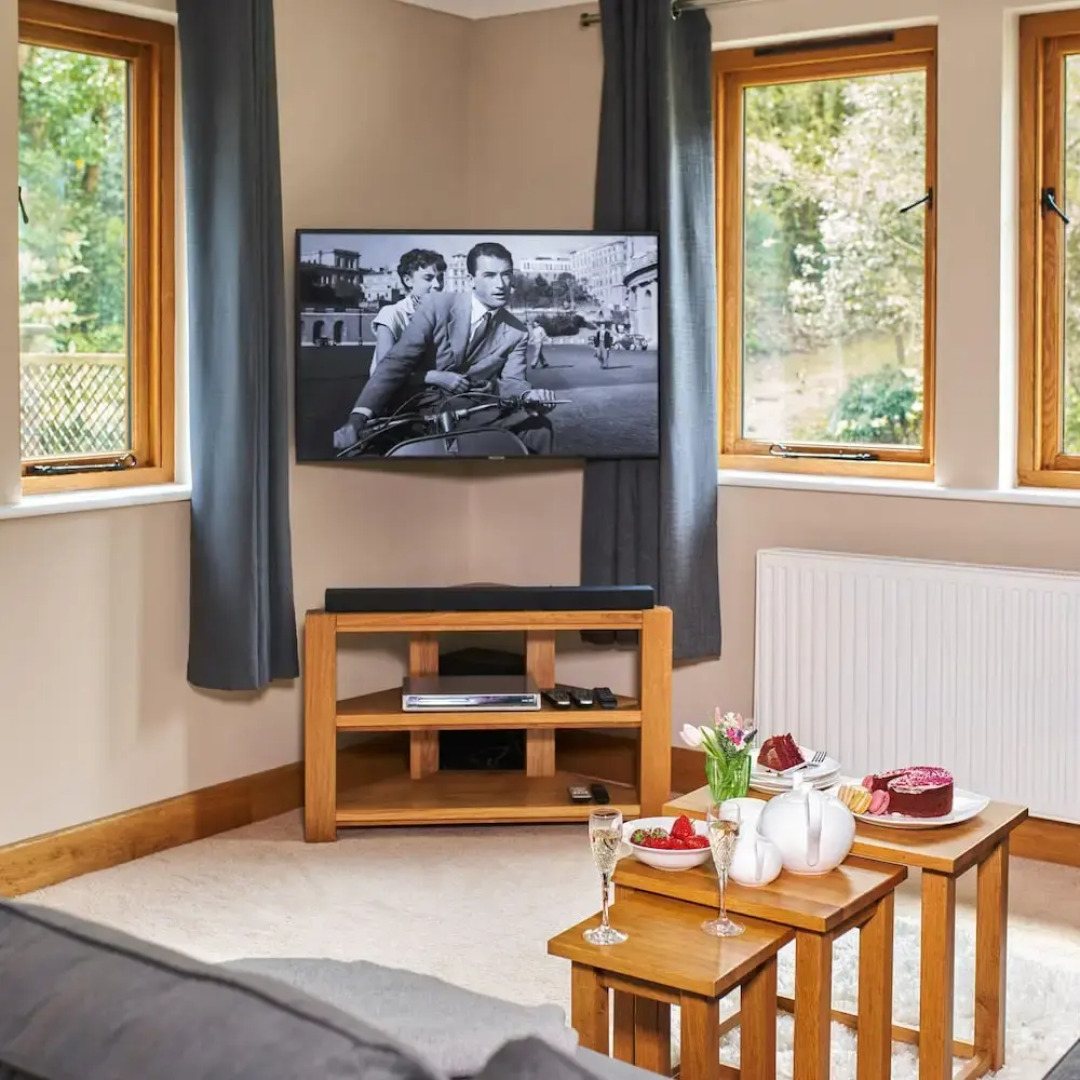 Swifts Return in Lower Ashton