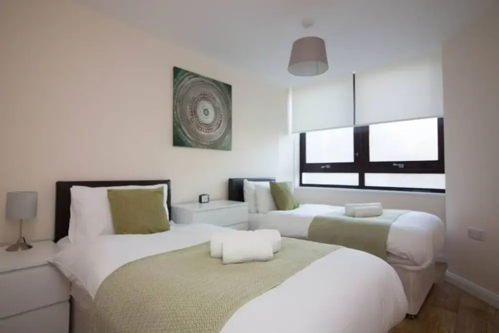 Stayzo Stylish Accommodation in Southampton 10