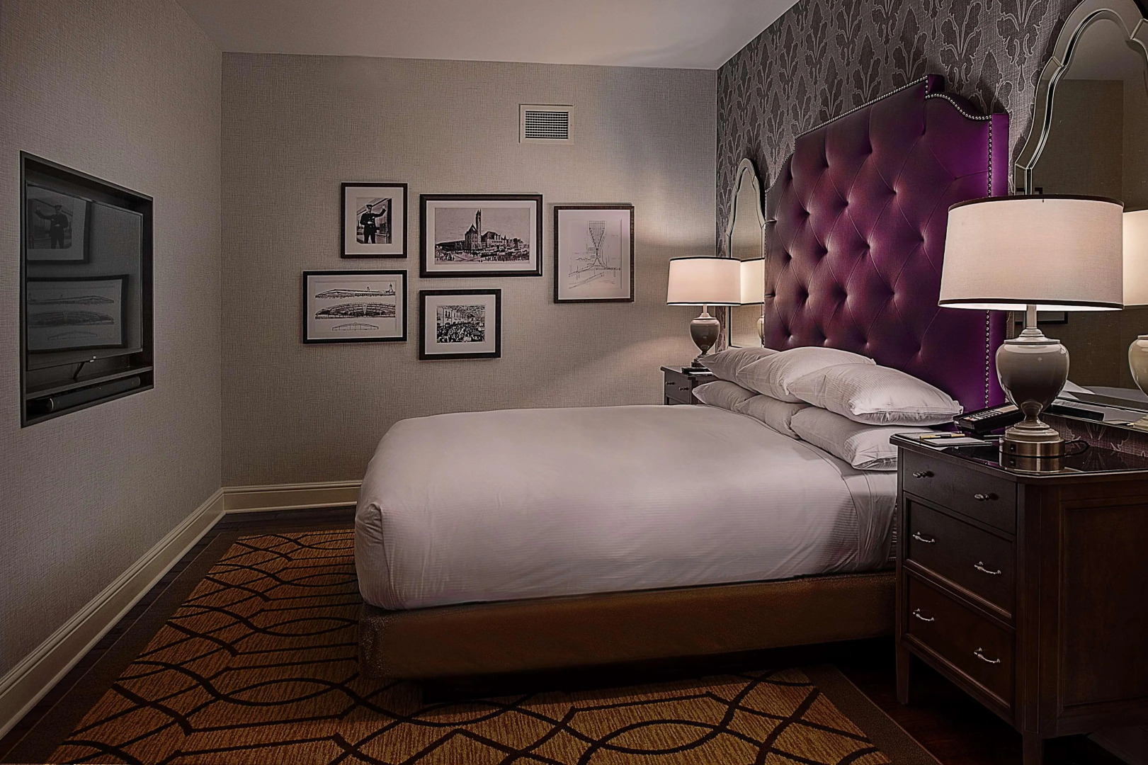 St. Louis Union Station Hotel, Curio Collection by Hilton