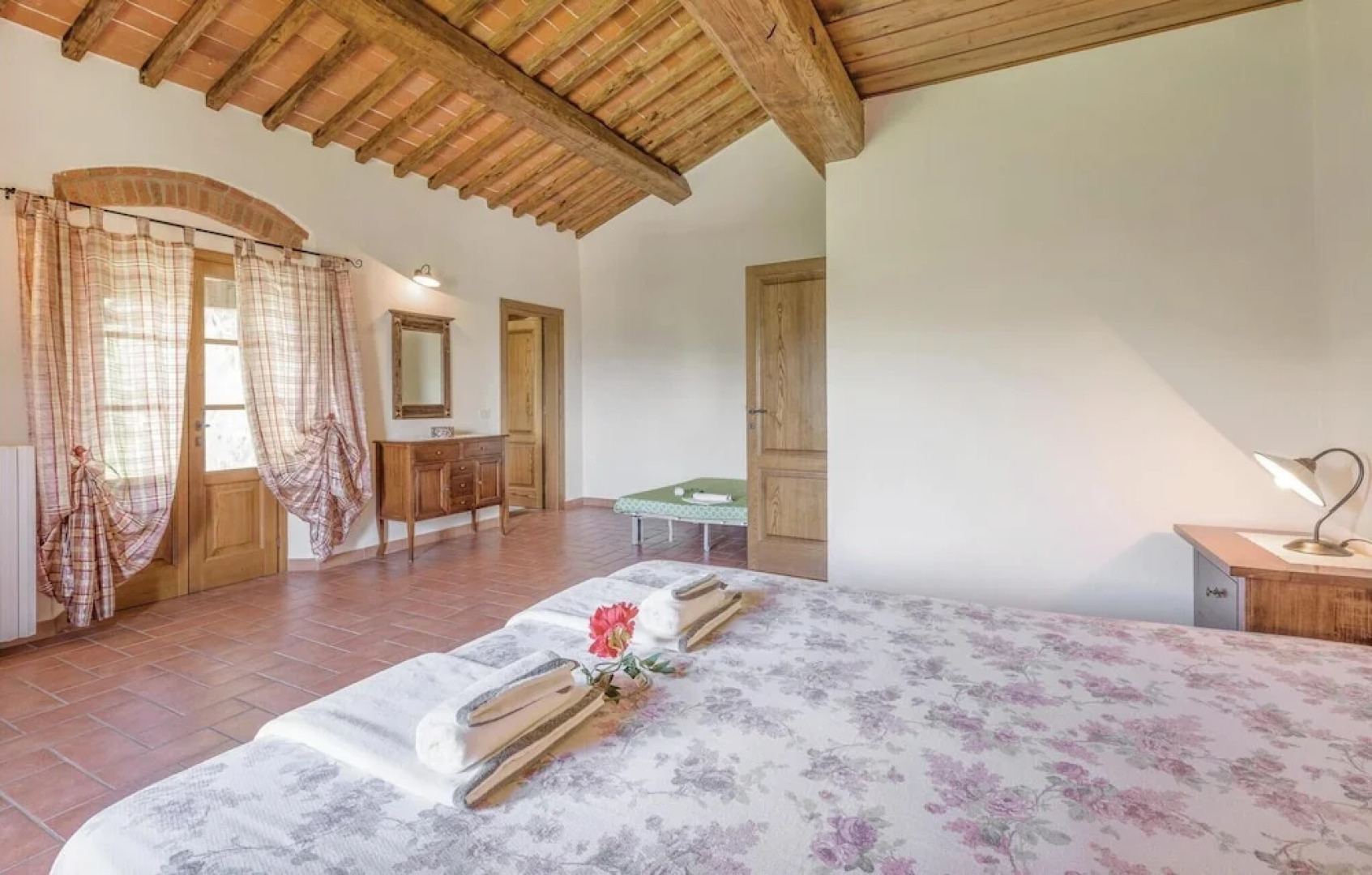 Amazing Apartment in Larciano PT With 1 Bedrooms, Internet and Outdoor Swimming Pool