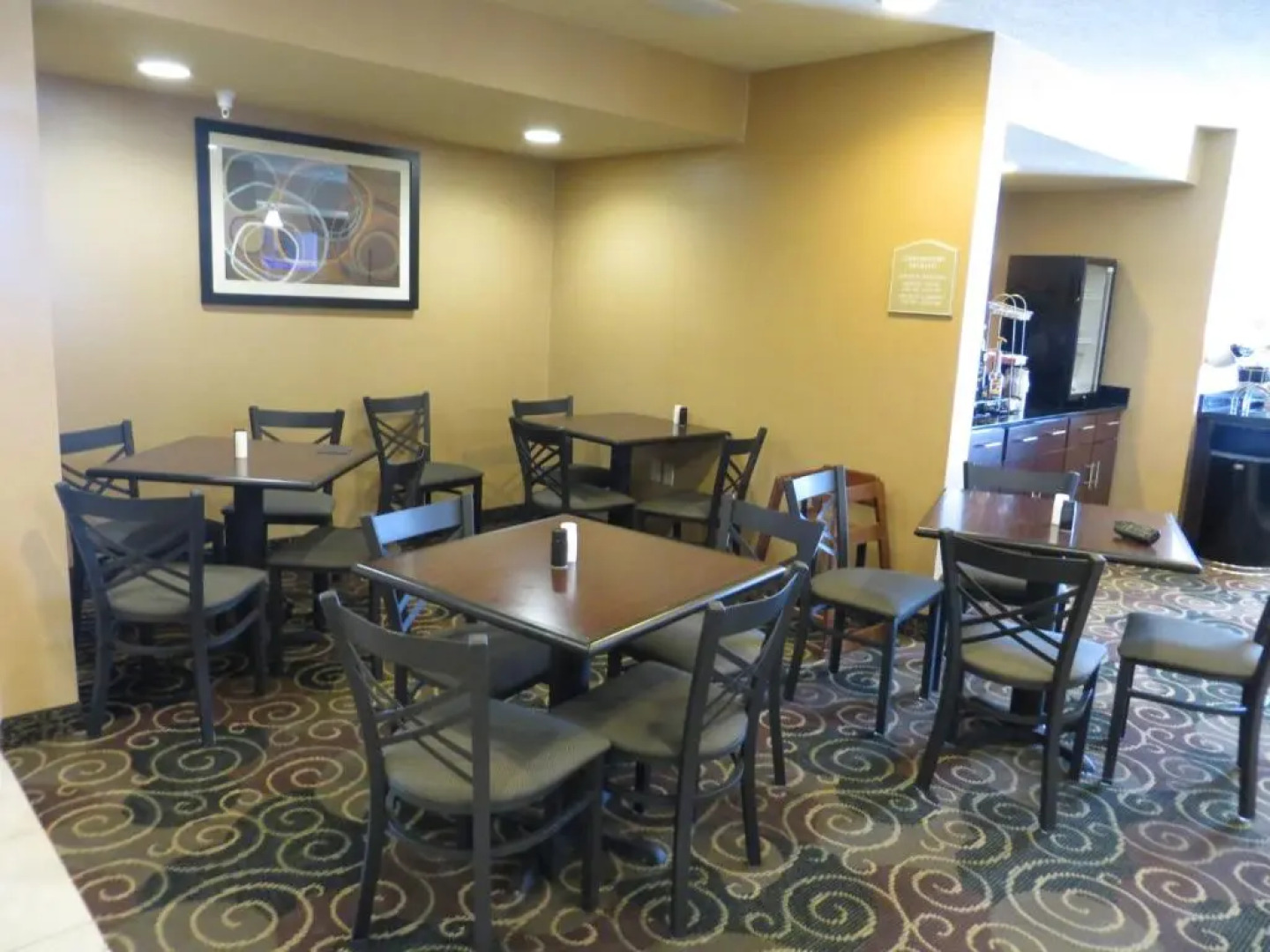 Cobblestone Inn & Suites - Harper
