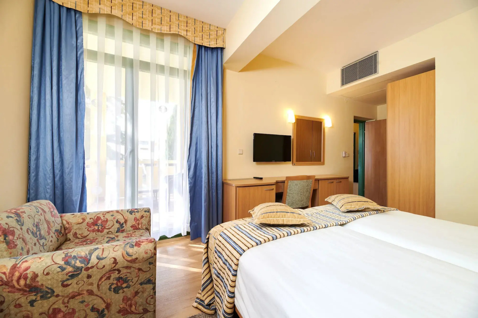 Hotel Aurora Plava Laguna