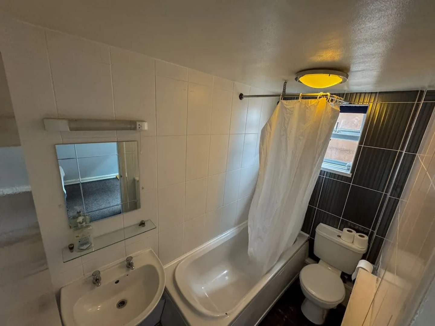 The New England Hotel