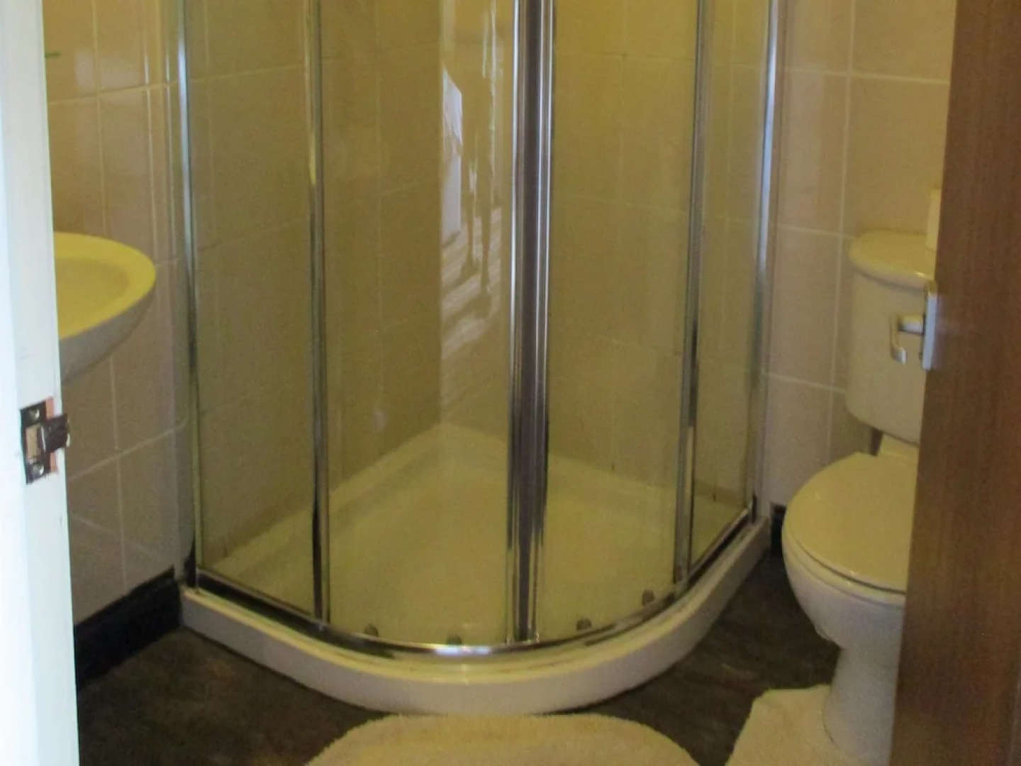 Blackbird House, Apartments and Studios