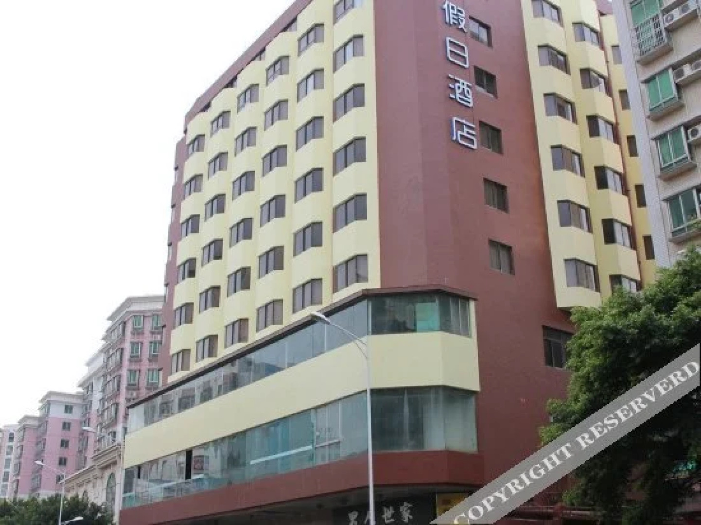 Sunshine Holiday Hotel