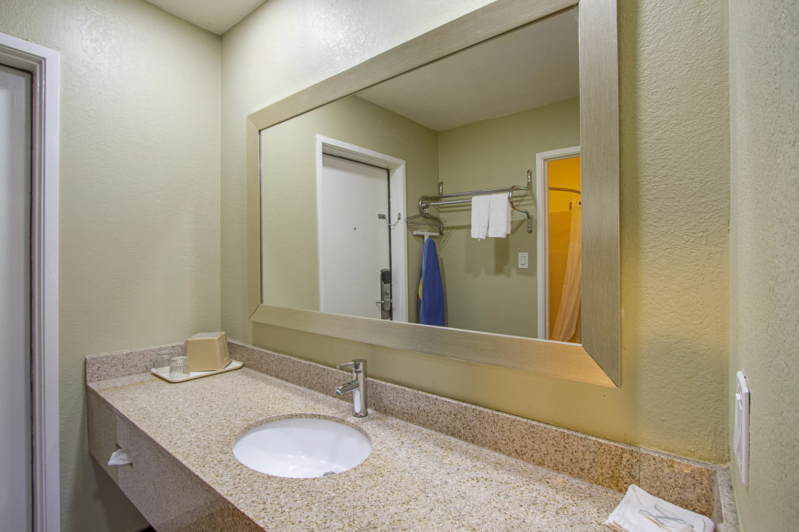 Motel 6 Ukiah, CA - North