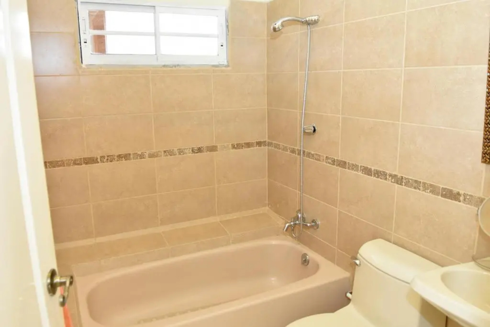 Uyuca Vista Family Villa