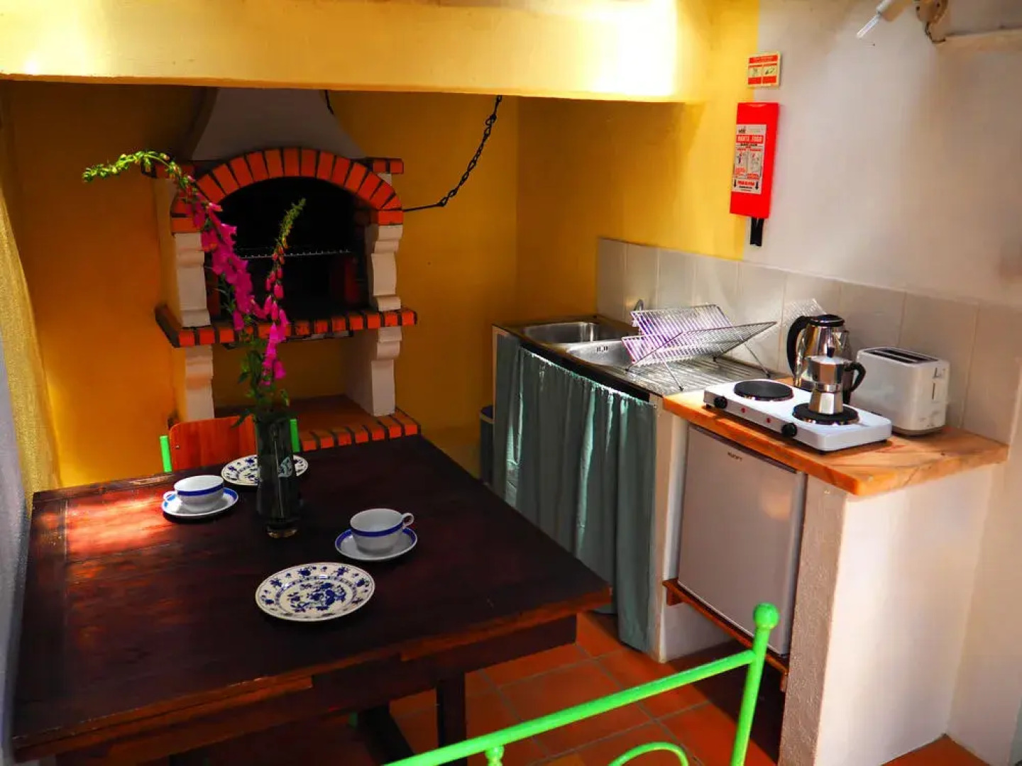 Cherry Cottage Vintage B&B