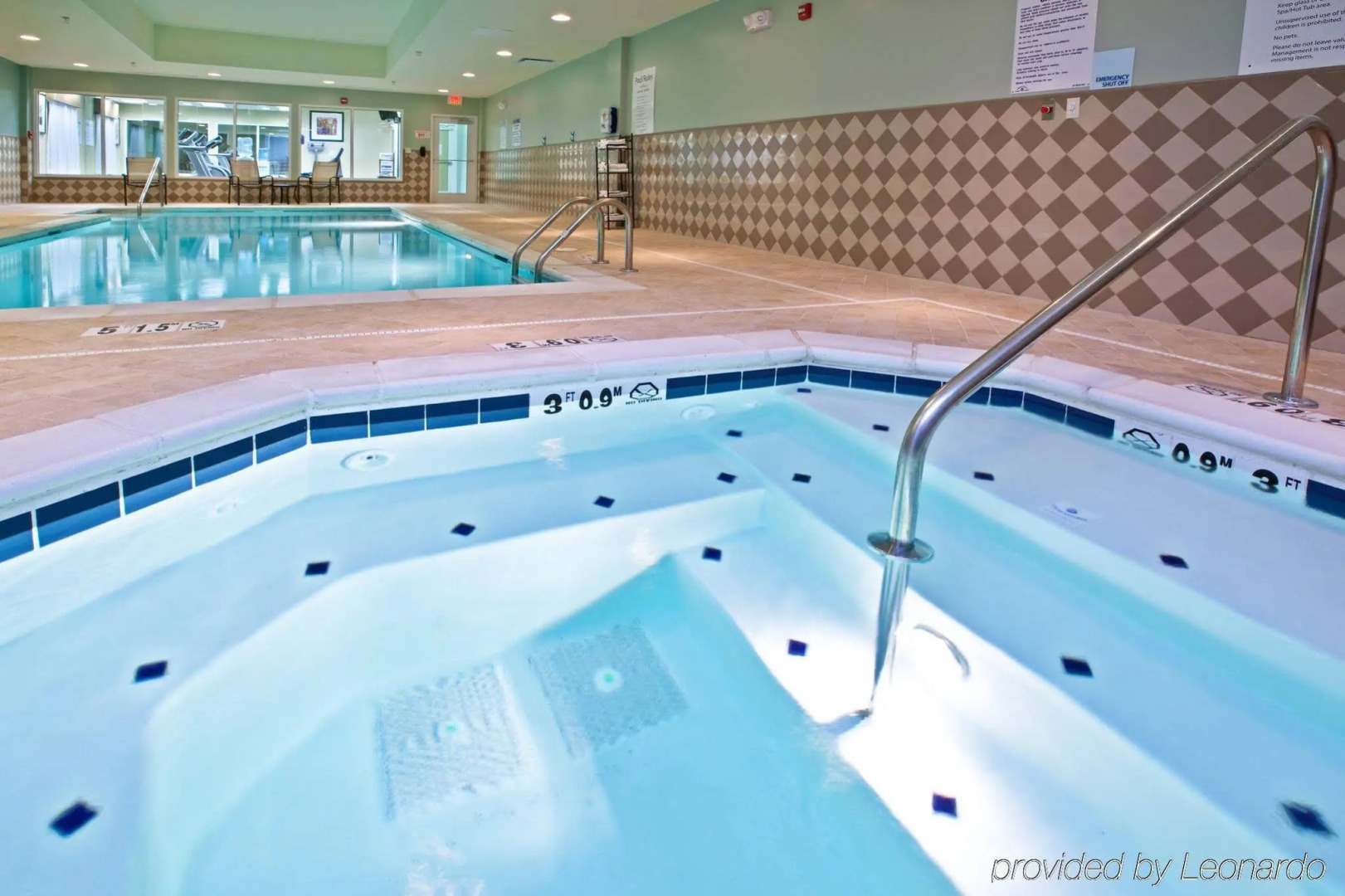 Holiday Inn Express Hotel & Suites Richwood-Cincinnati South by IHG