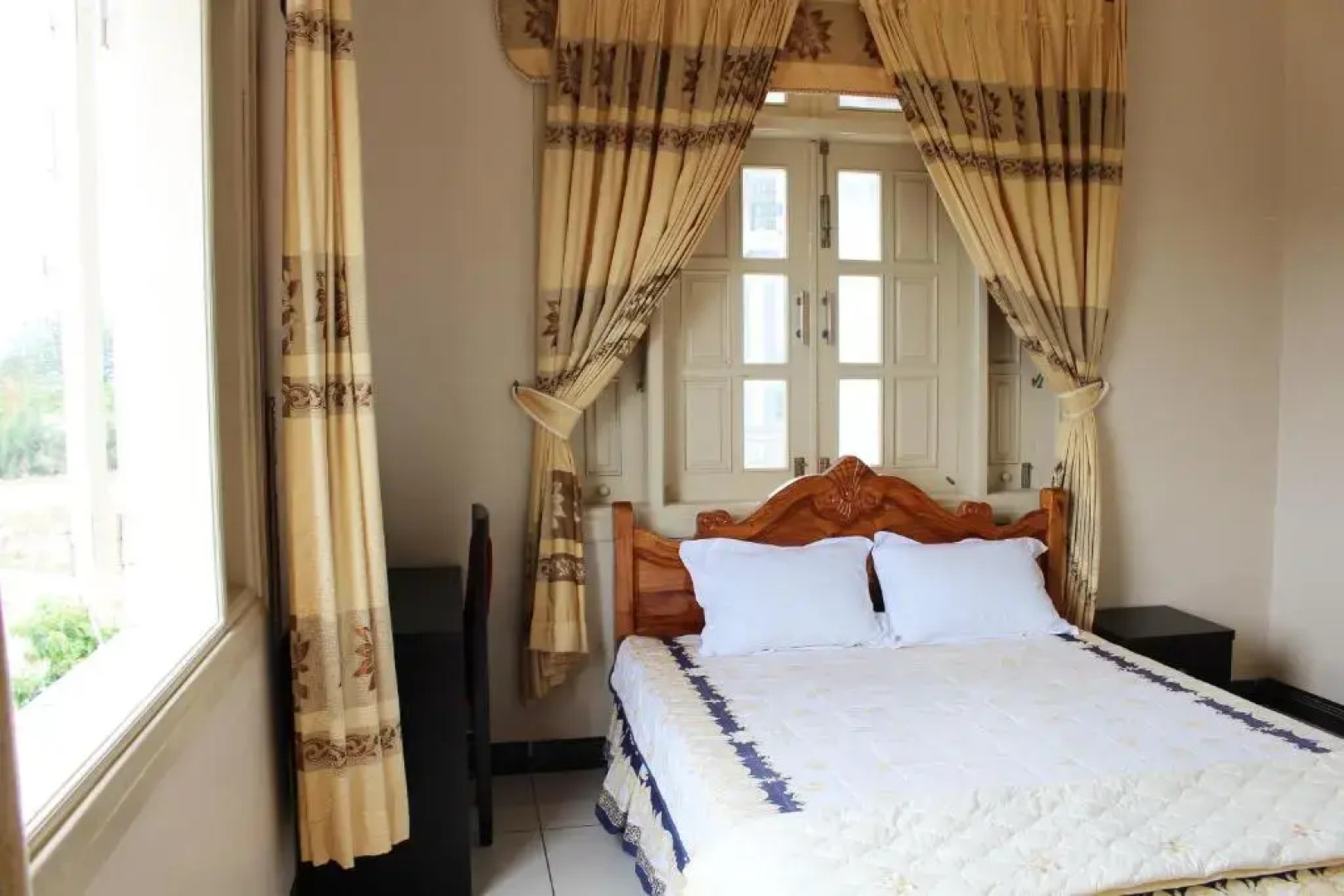 Quyet Thang Hotel & Beach